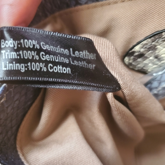 Gili Exotic Python snake print genuine leather handle, shoulder bag WOMEN'S - Picture 12 of 16